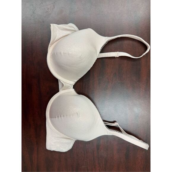 Victoria’s Secret Body By Victoria Lined Perfect Coverage Nude Sparkle Bra 34B - Picture 1 of 9